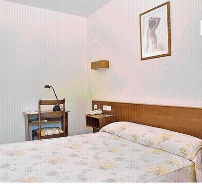 Hostal Lorentxo Olave Habitación foto